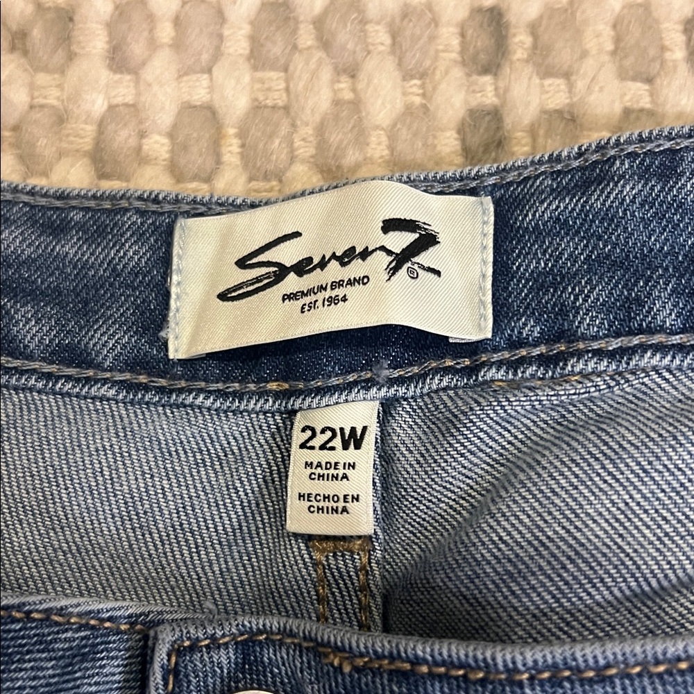 Seven7 NEW Loose Straight Leg Jean Women 22W Blue Denim High Rise Authentic - Picture 8 of 9